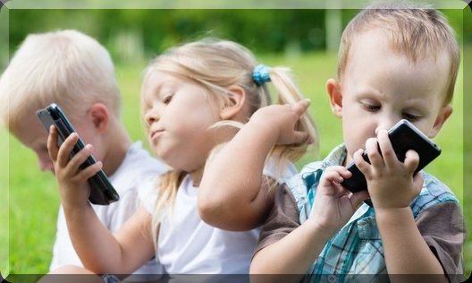 What’s the right age for parents to get their kids a cell phone?
