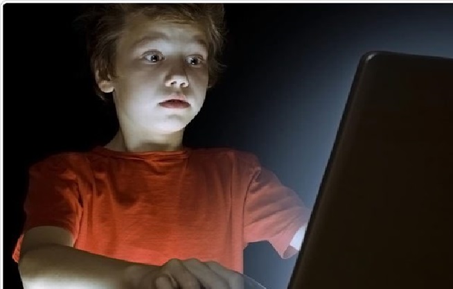اینترنت برای کودکان، آری یا خیر؟