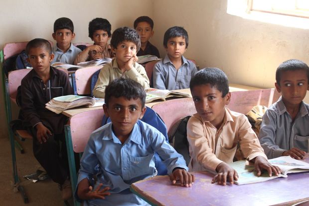 طرح احیای پنجشنبه‌های آموزشی با هدف ارتقاء معدل کتبی نهایی مدارس سیستان و بلوچستان
